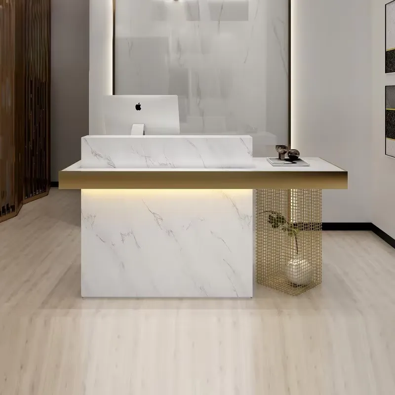 Front Desk Beauty Salon - Image 1